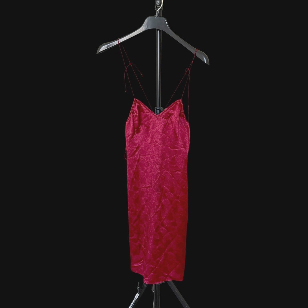 Banana Republic Red 100% Silk Romantic Jacquard Slip Dress V-Neck Distress Sz 0